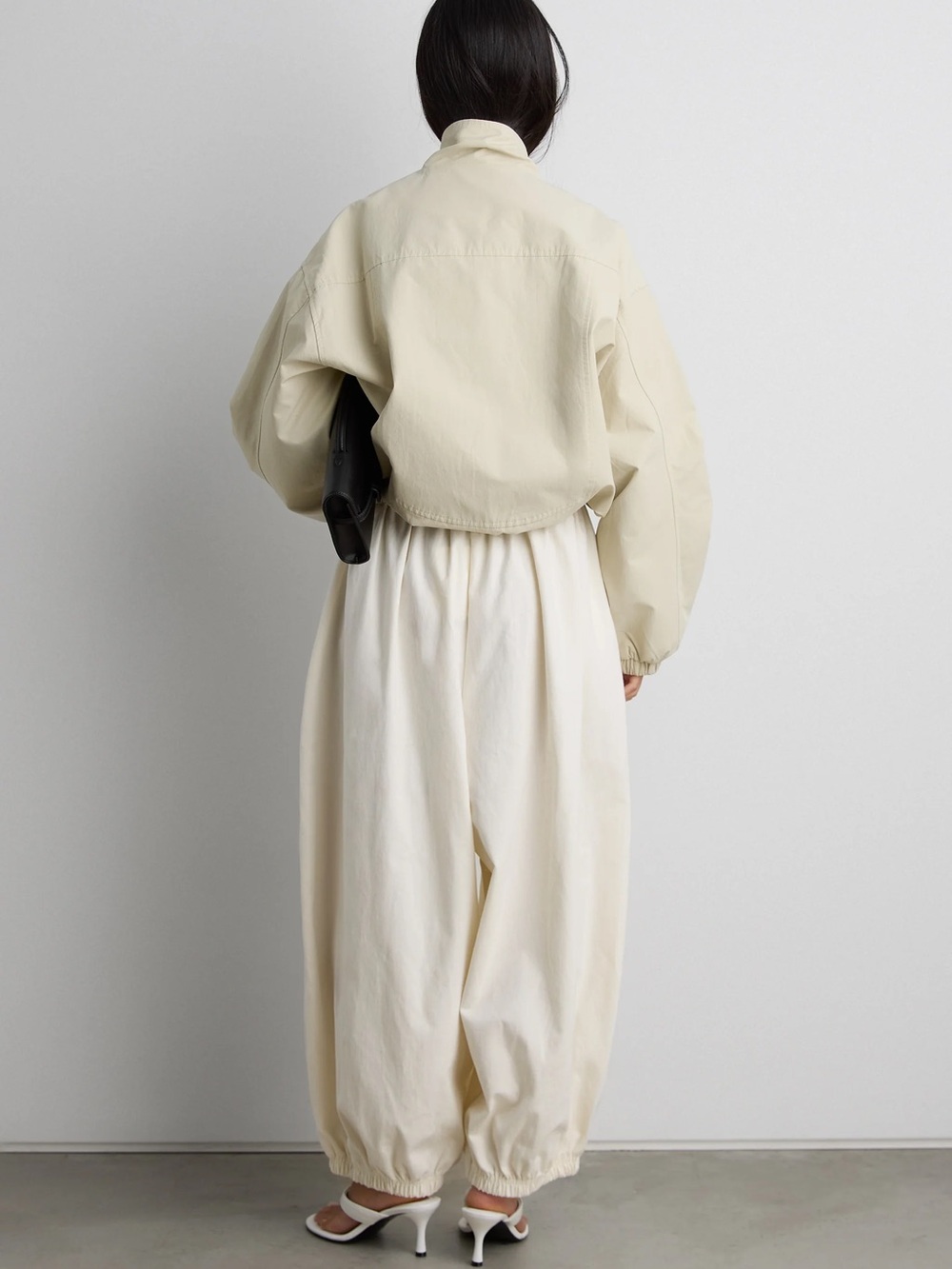 HIGH FUNNEL NECK CROPPED DRAWSTRING JACKET - Picture 2 of 3